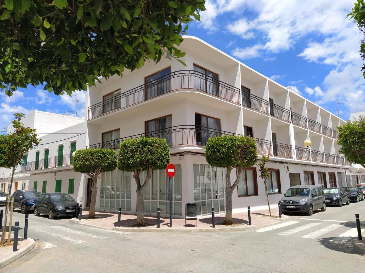 Hostal Residencia Nicolau San Antonio  Luaran gambar