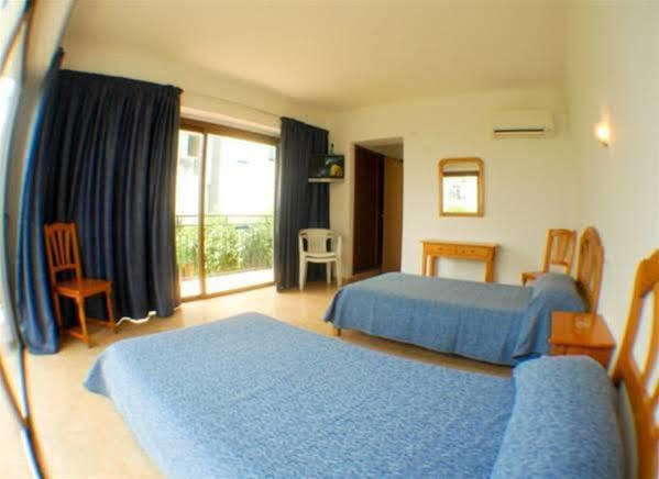 Hostal Residencia Nicolau San Antonio  Luaran gambar